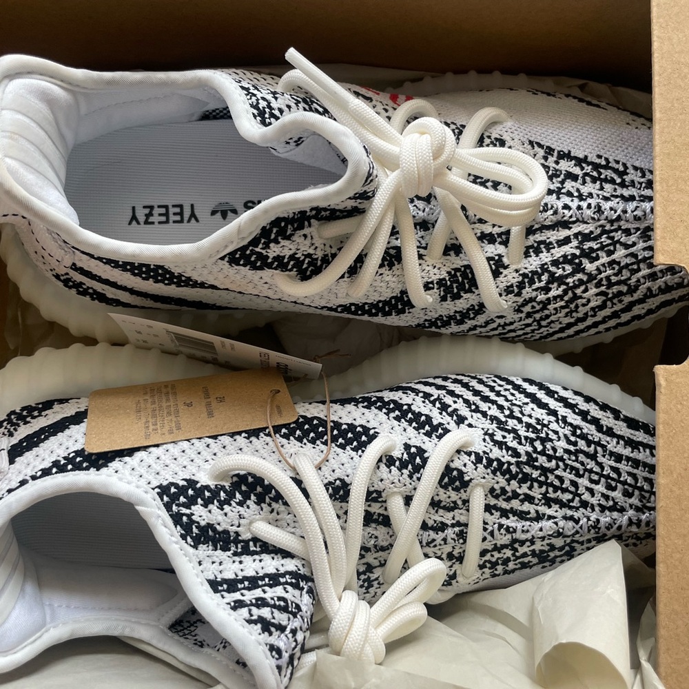 Yeezy Boost 350 Zebra size 7